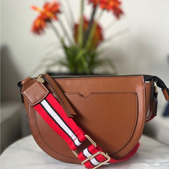 Exspress Chic Brown Crossbody Bag with Red Strap - Picture 7 of 14
